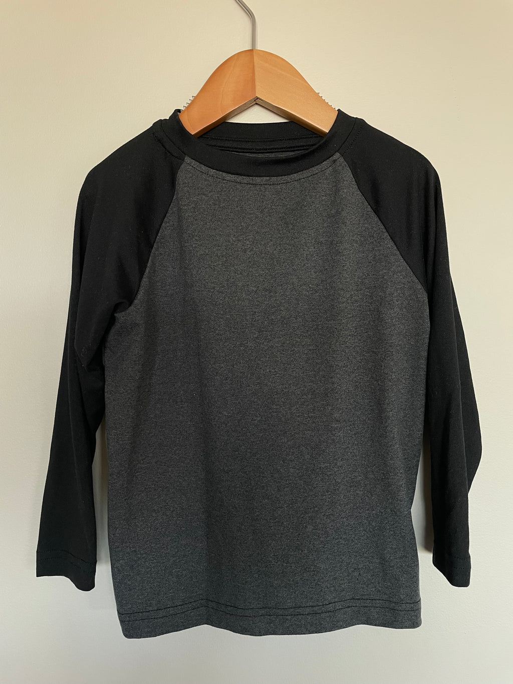 Joe Fresh Athletic Longsleeve | 2T