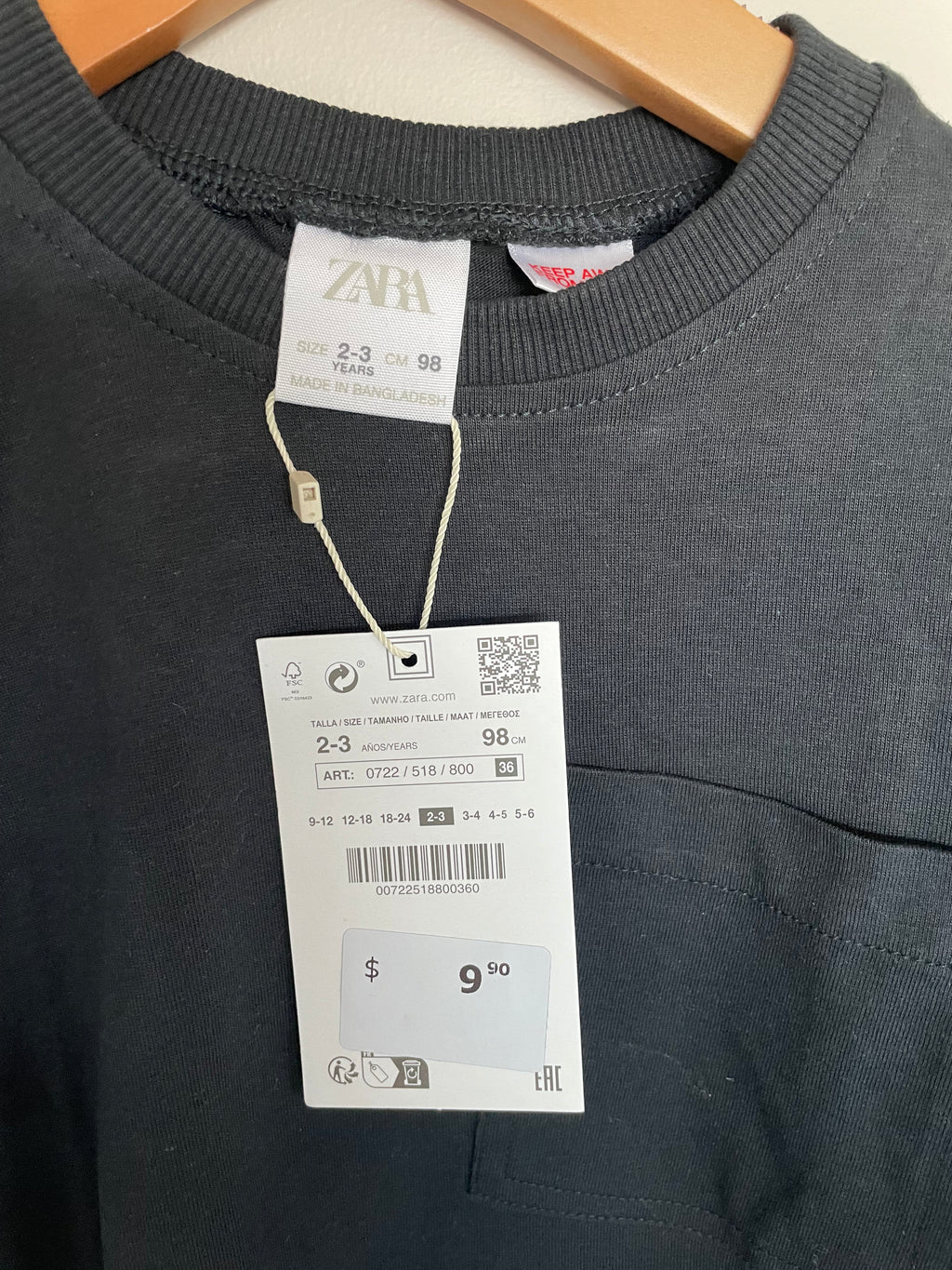 Zara Black Tee Shirt | 3T