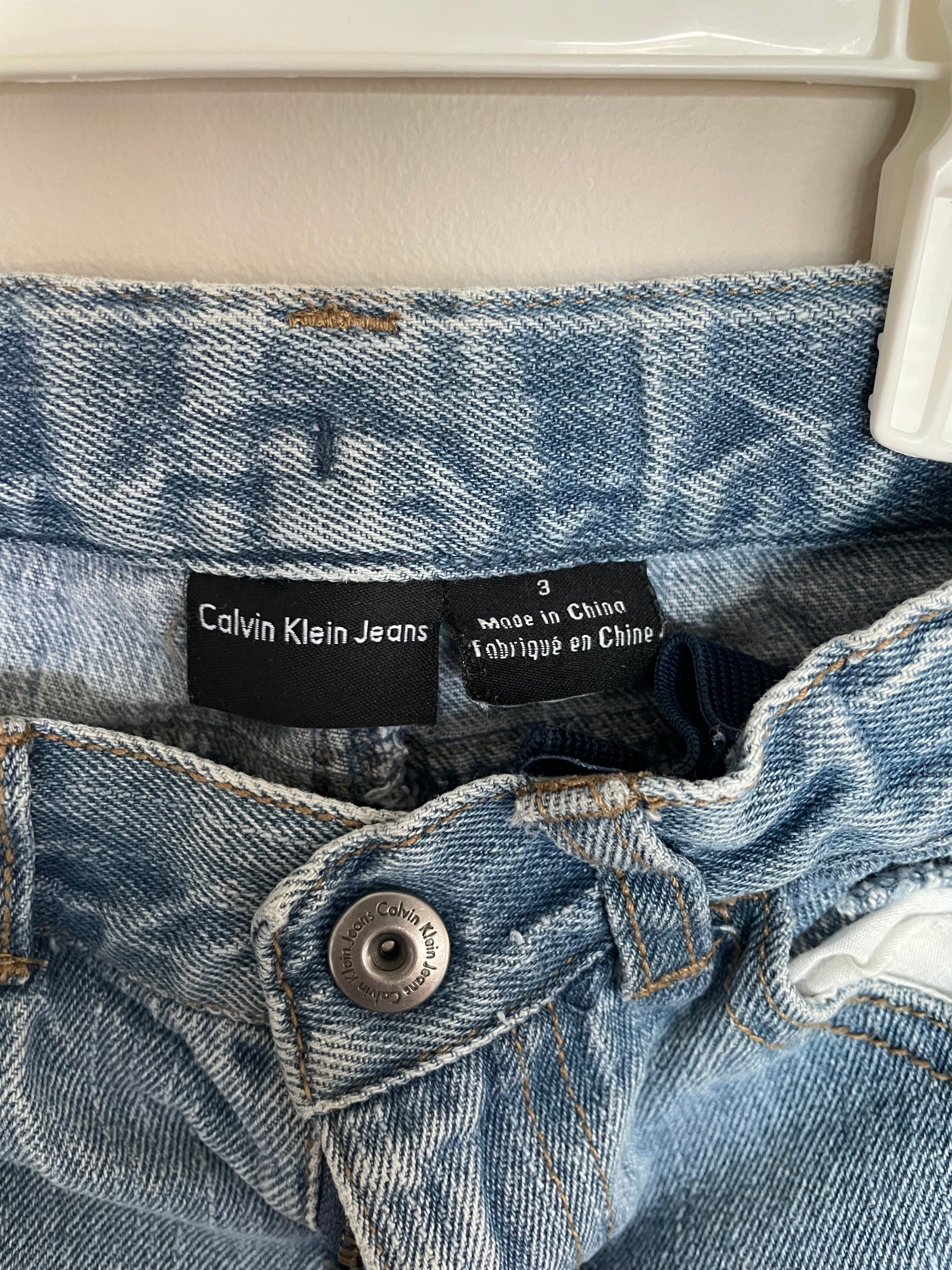 Calvin Klein Distressed Jeans | 3T