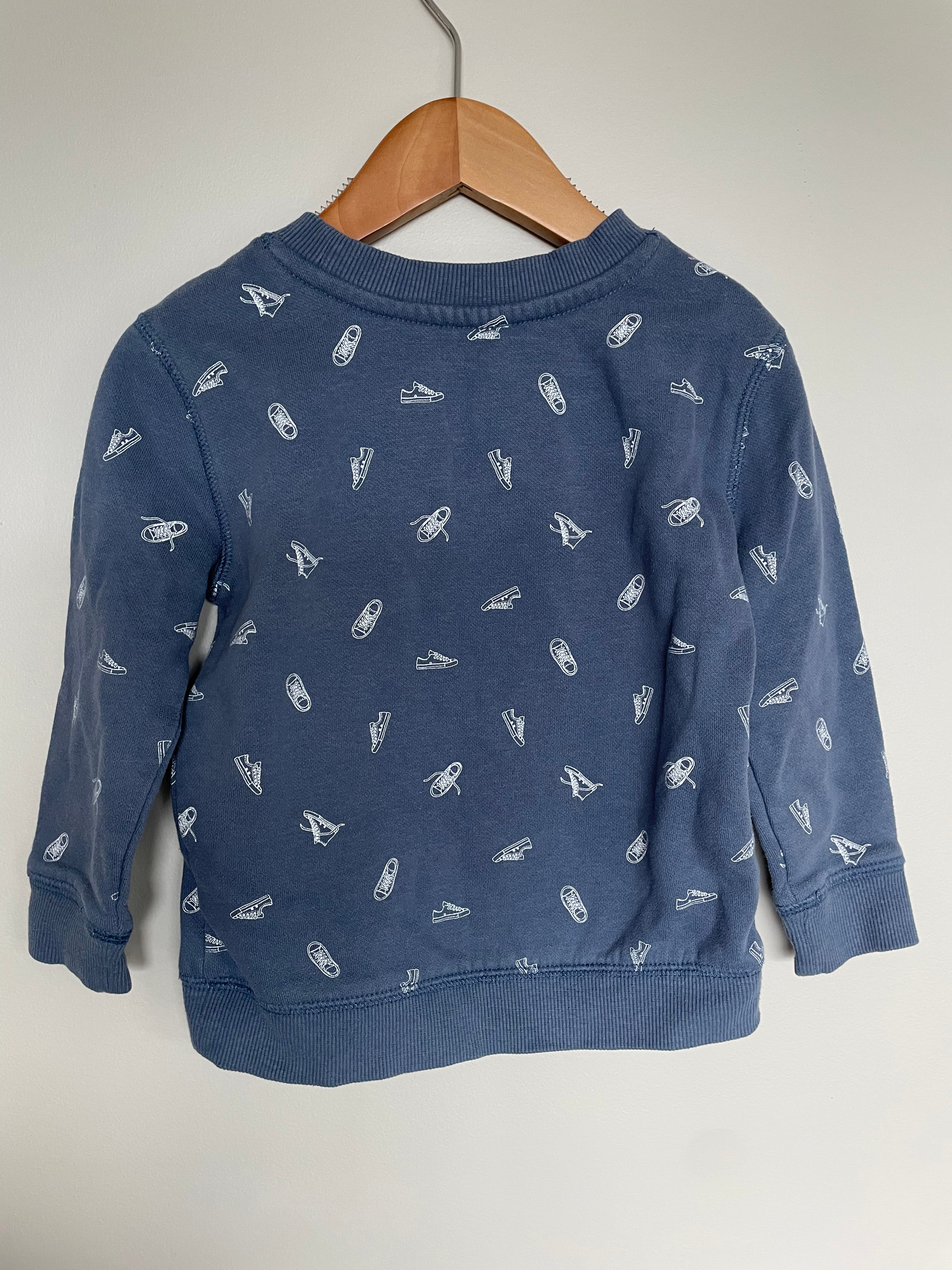 George Blue Crewneck with sneakers | 2T