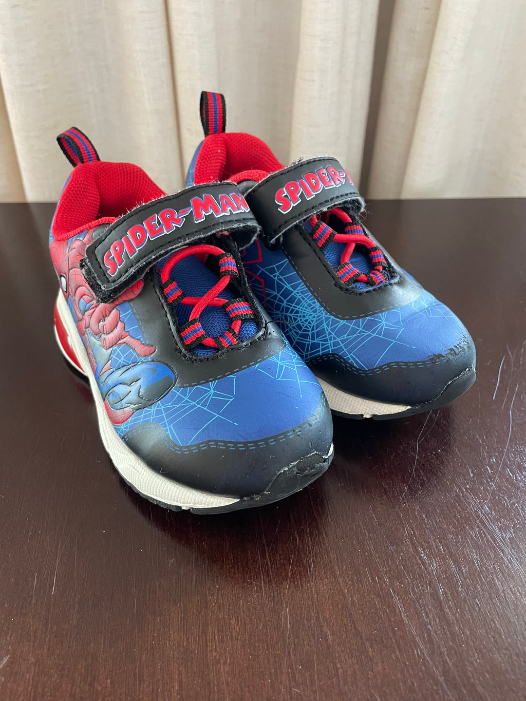 Spiderman Shoes Size 8