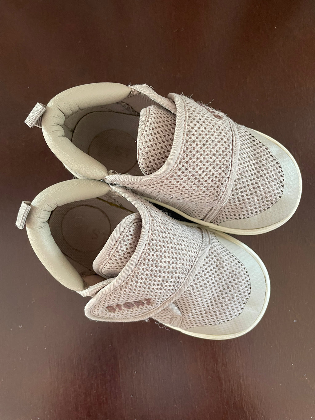Grey Stonz Size 6T
