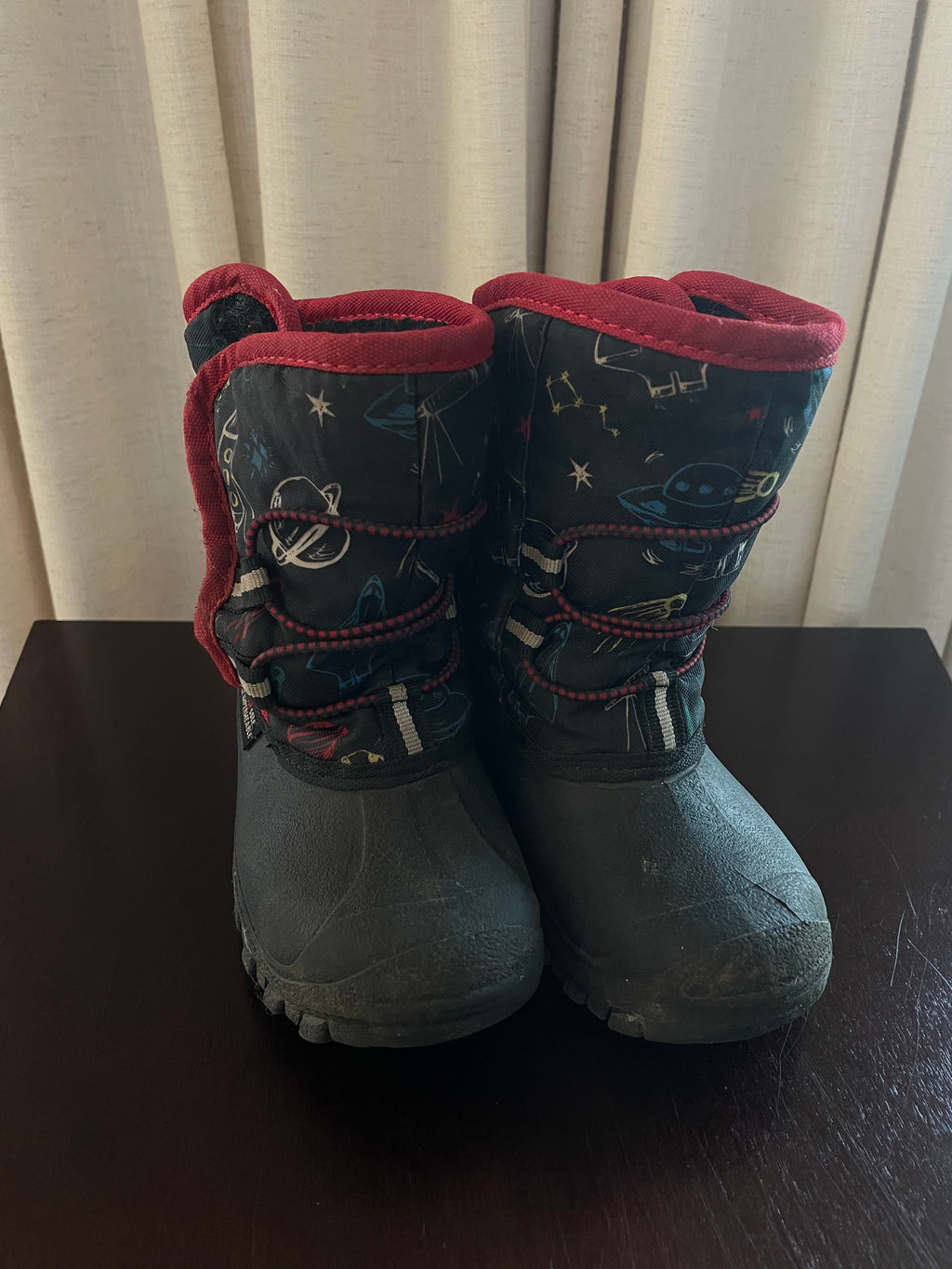 Winter Boots Space Themed Size 7