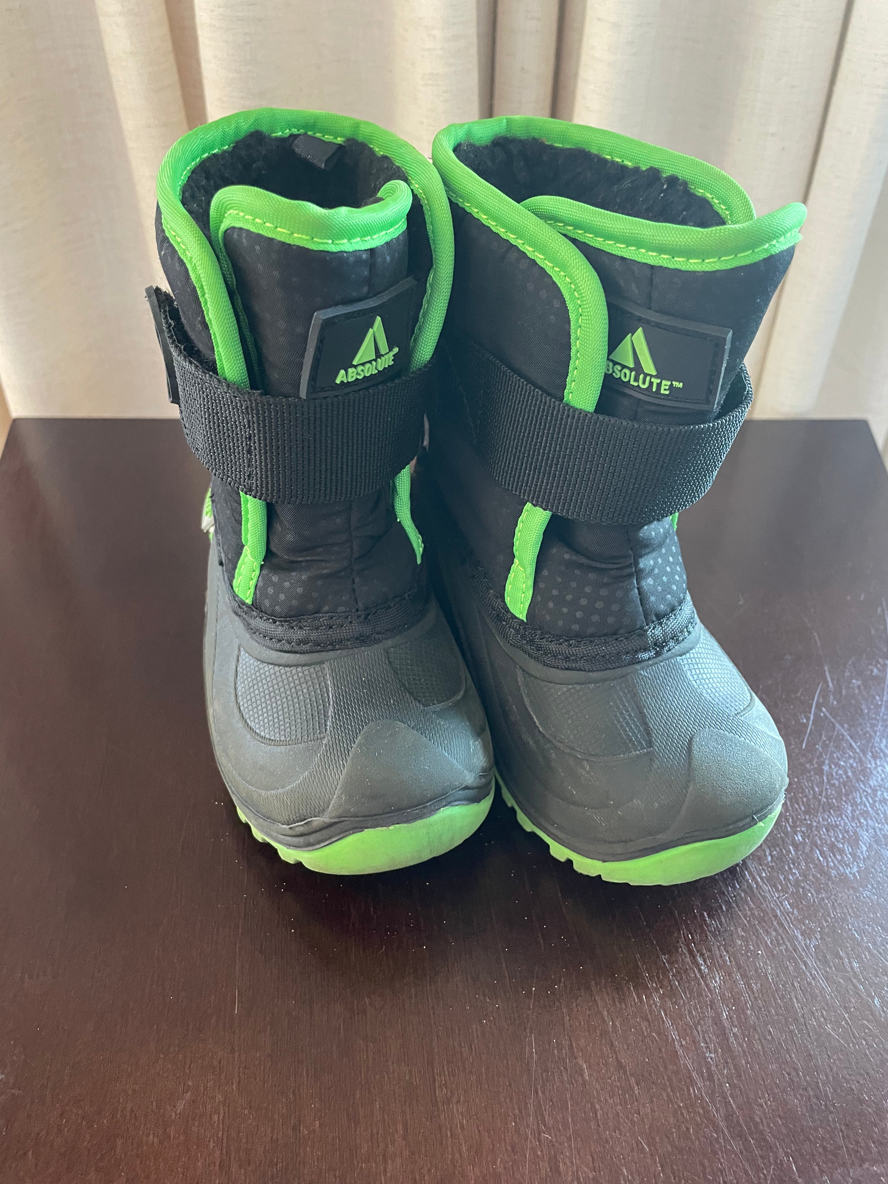 Absolute Winter Boots Size 7