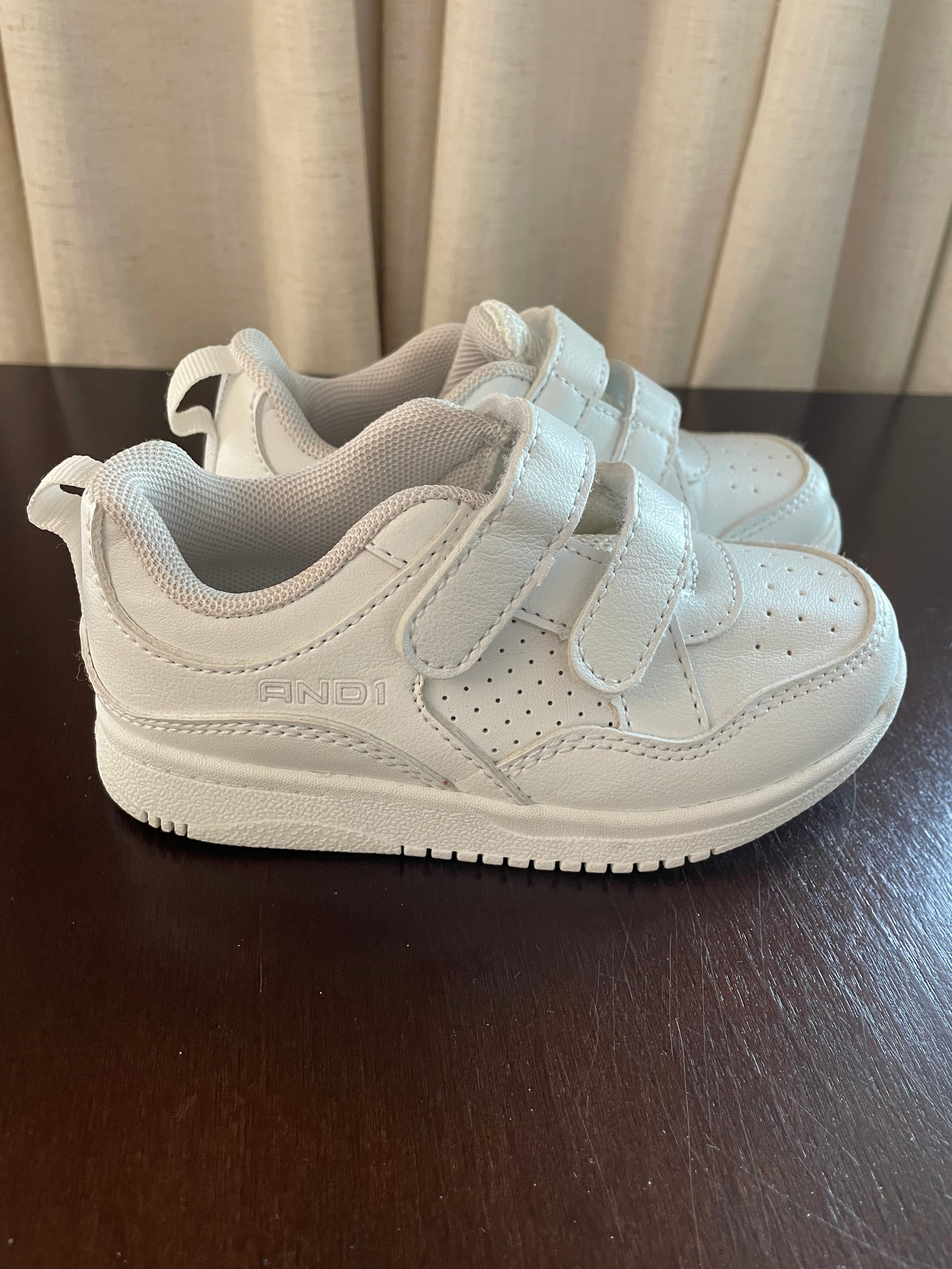 And1 White Sneakers Size 8